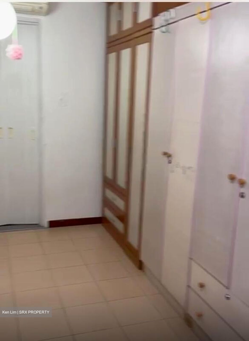 Blk 547 Jurong West Street 42 (Jurong West), HDB Executive #493697921
